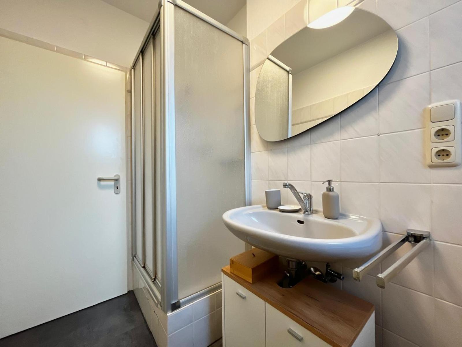 Ruhige & Zentrale Ferienwohnung Halver Экстерьер фото